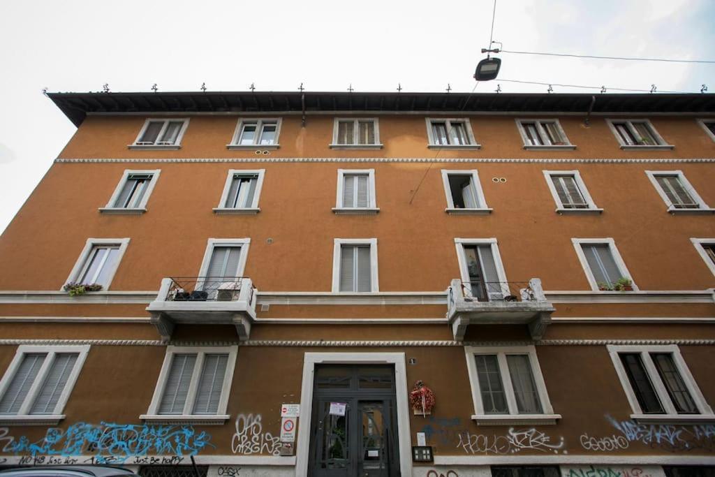 Hacca Collection - Isola-garibaldi District 1br * Milan